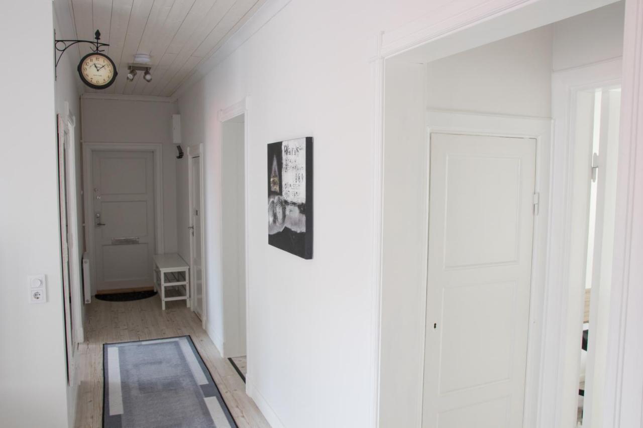 Alyhr Apartments Висбю Экстерьер фото