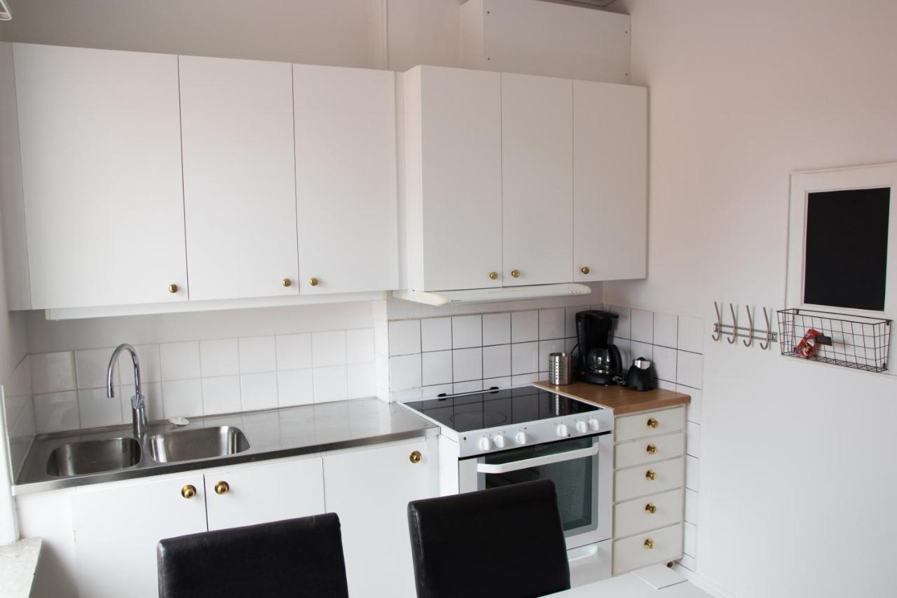 Alyhr Apartments Висбю Экстерьер фото